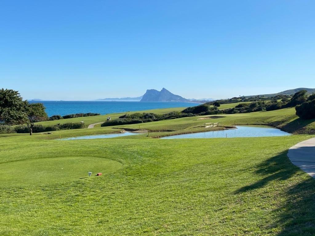 2226-Luxury Sea View Apartment La La Alcaidesa Eksteriør billede