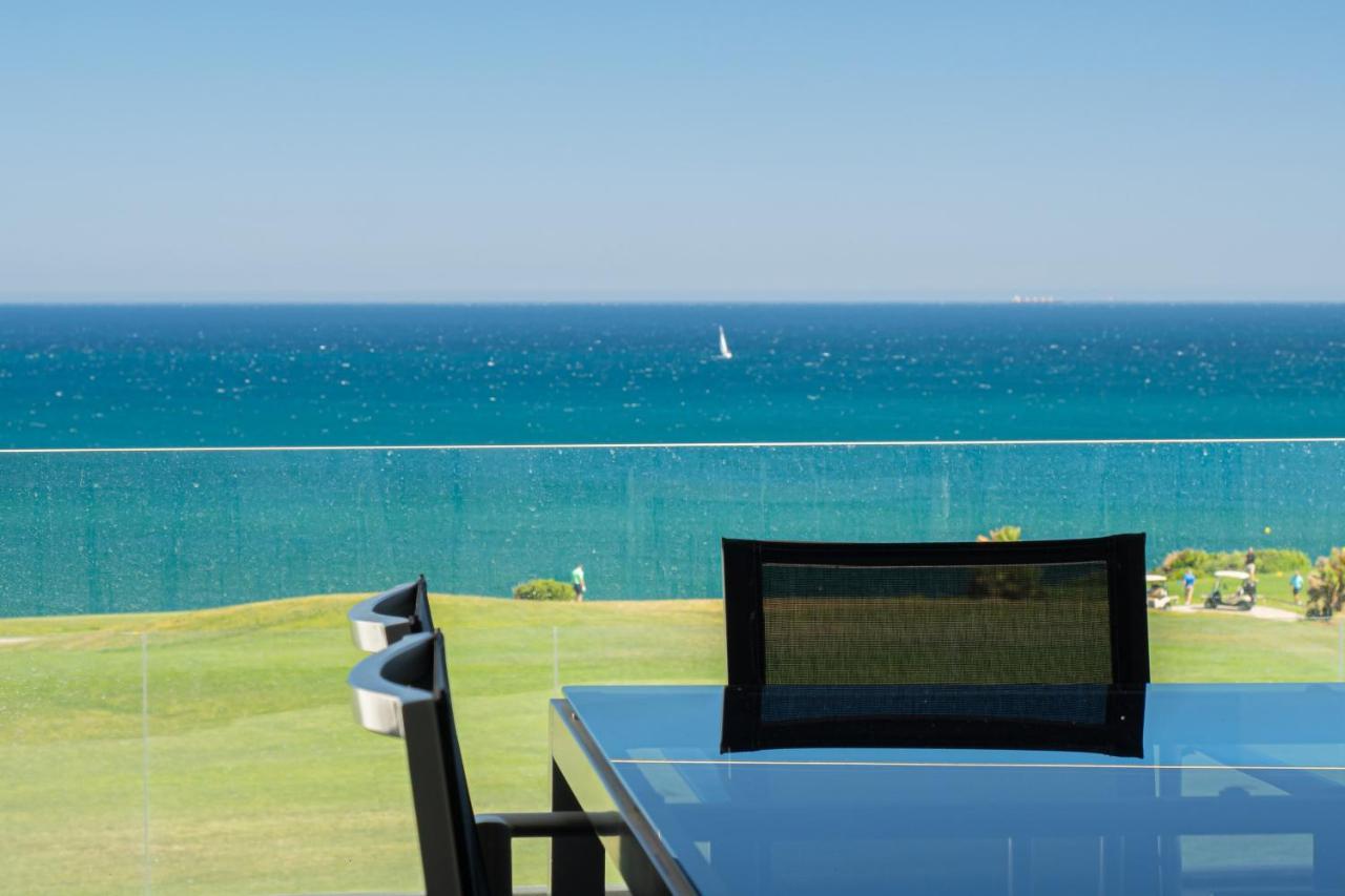 2226-Luxury Sea View Apartment La La Alcaidesa Eksteriør billede