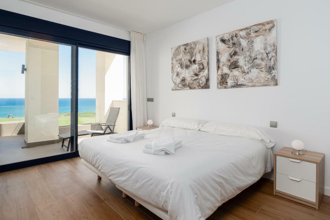 2226-Luxury Sea View Apartment La La Alcaidesa Eksteriør billede